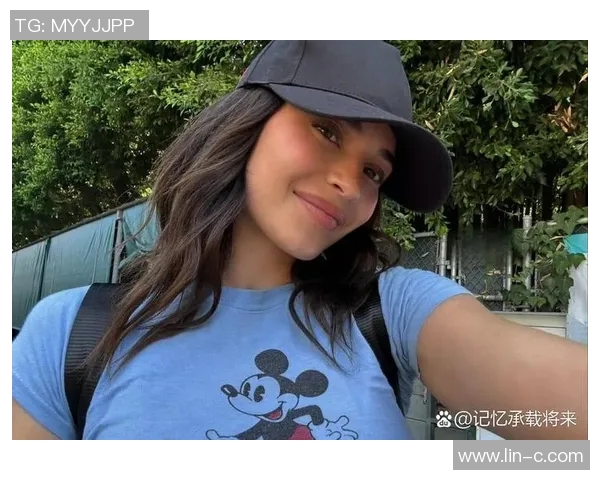 足球明星与肯豆的情感交集揭示了哪些不为人知的故事 足球明星与肯豆的情感交集揭示了哪些不为人知的故事